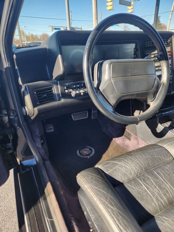 1992 Cadillac Allante Image 18