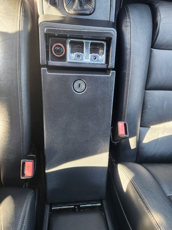 1992 Cadillac Allante Image 22