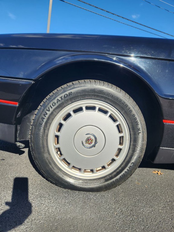 1992 Cadillac Allante Image 11