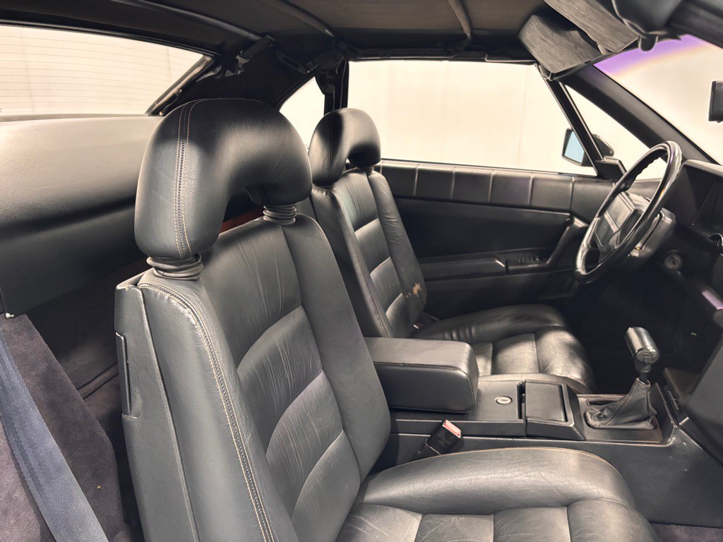 1992 Cadillac Allante Image 18