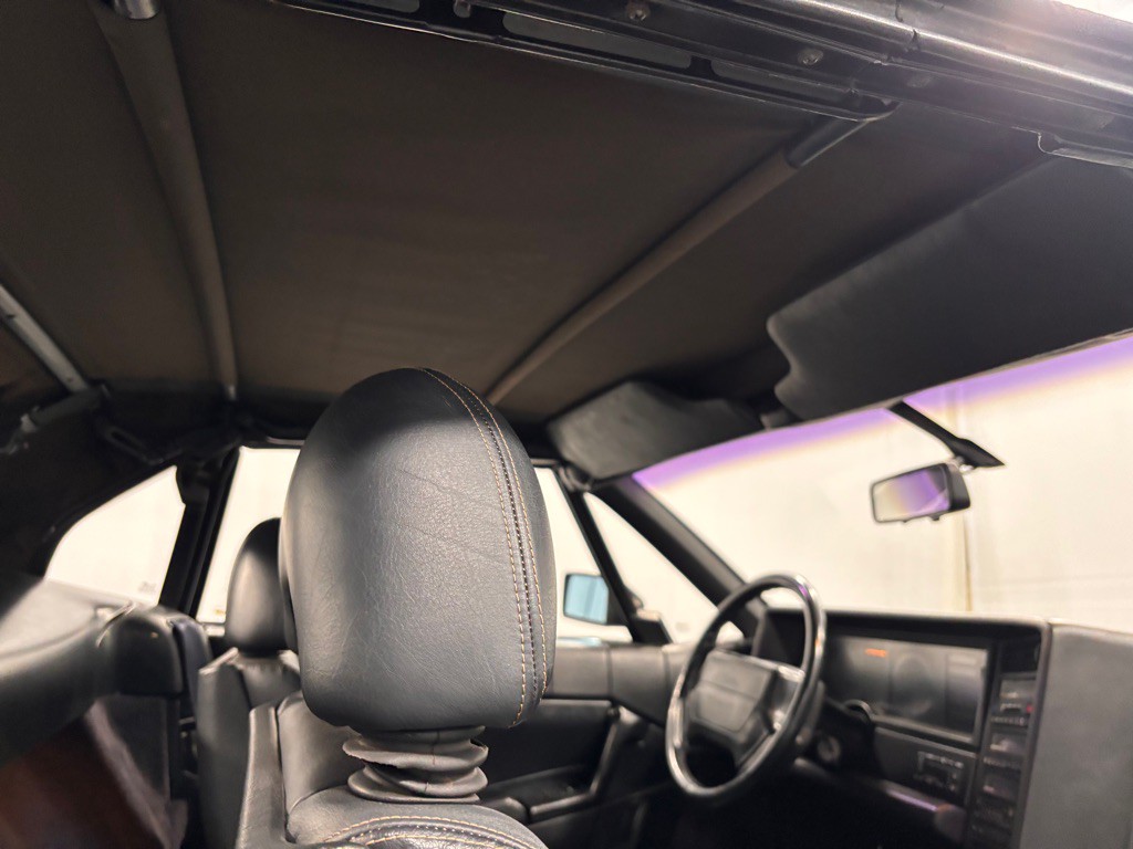 1992 Cadillac Allante Image 20