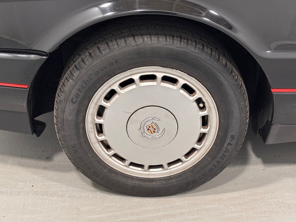 1992 Cadillac Allante Image 23