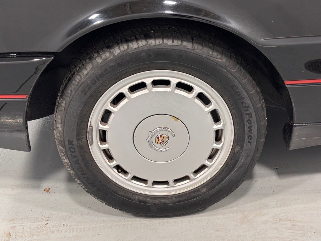 1992 Cadillac Allante Image 26