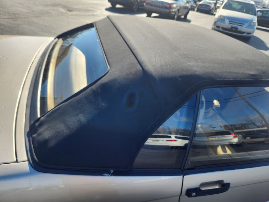 1993 Cadillac Allante Image 8