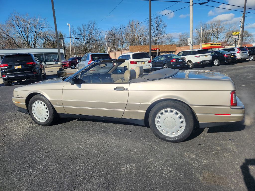 1993 Cadillac Allante Image 11