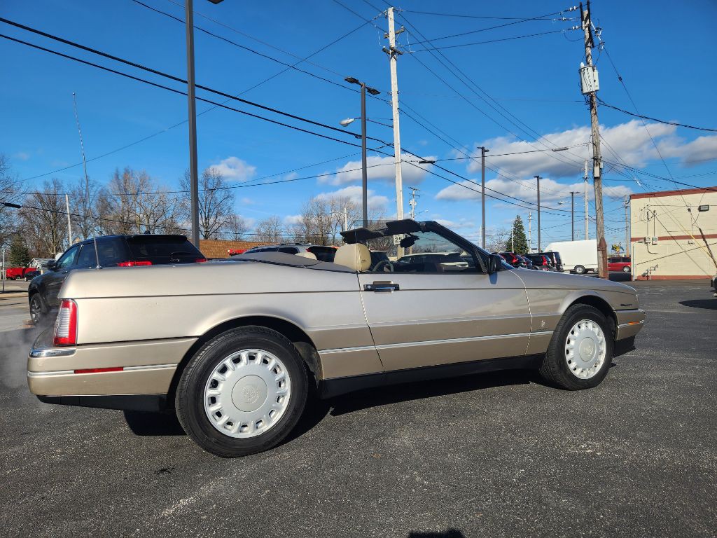 1993 Cadillac Allante Image 12