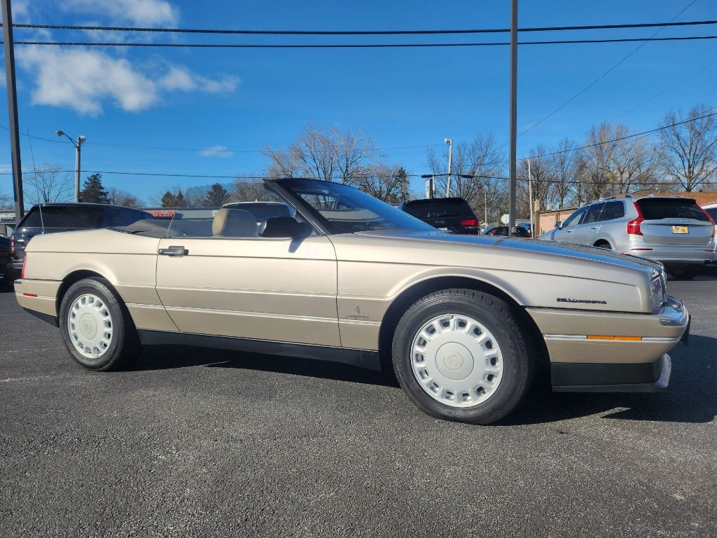 1993 Cadillac Allante Image 13