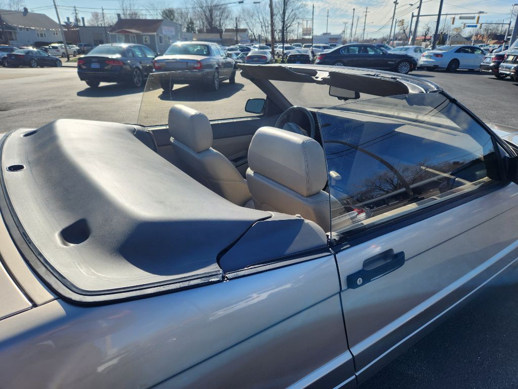 1993 Cadillac Allante Image 18