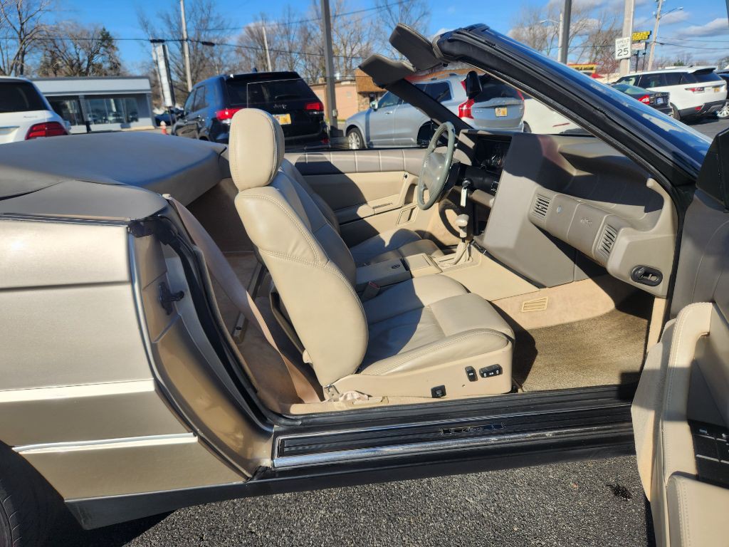 1993 Cadillac Allante Image 20