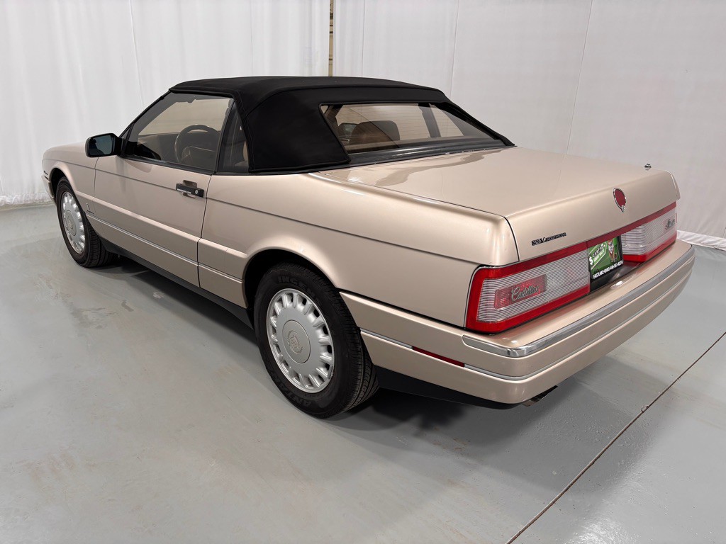 1993 Cadillac Allante Image 7