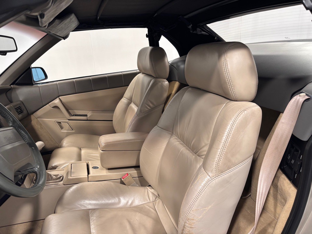 1993 Cadillac Allante Image 11
