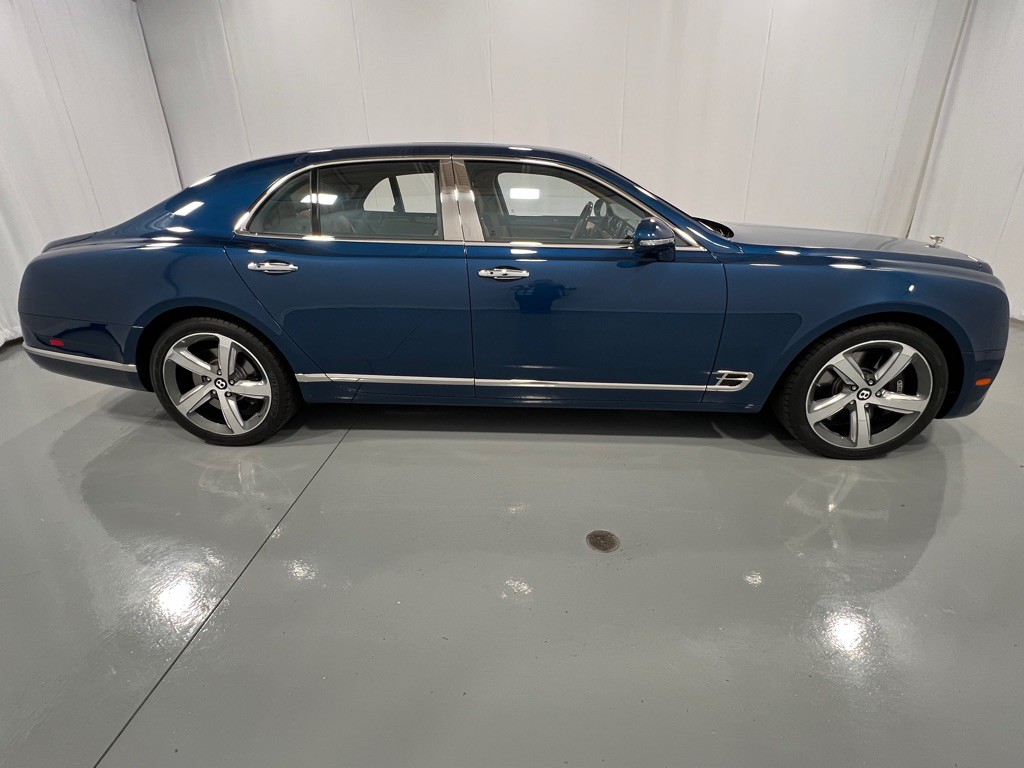 2017 Bentley Mulsanne Image 4