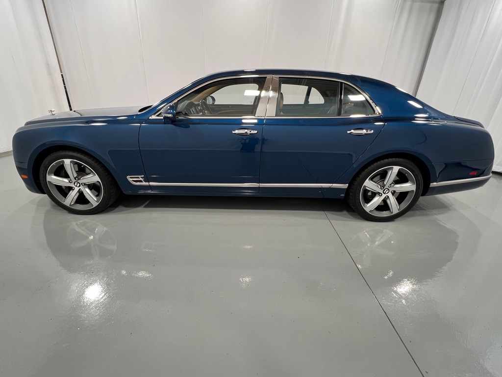 2017 Bentley Mulsanne Image 8