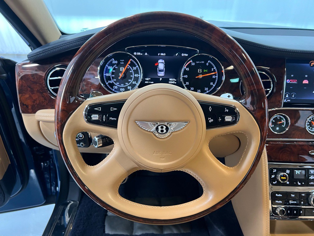 2017 Bentley Mulsanne Image 13