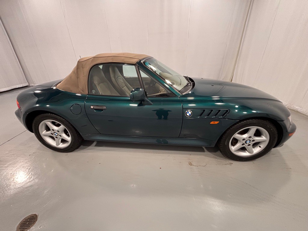 1998 BMW 3 Series Image 4