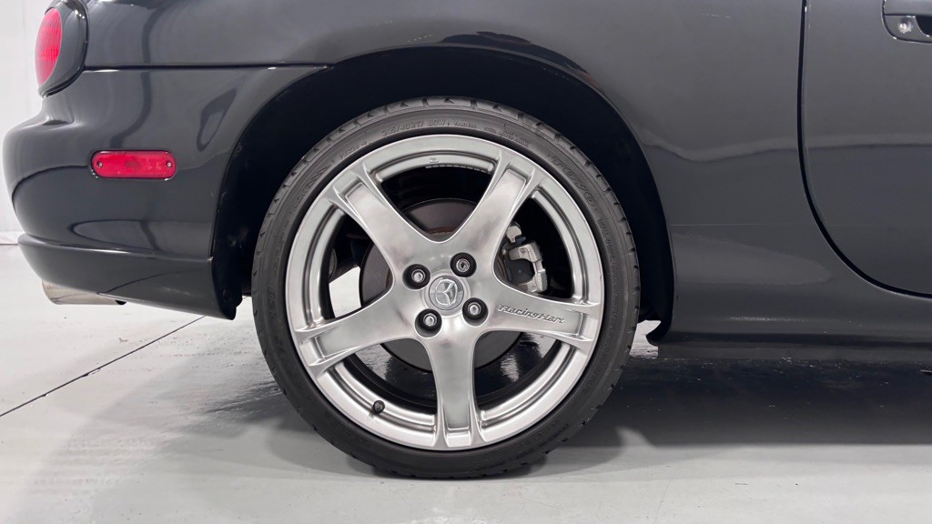 2005 Mazda MX-5 Miata Image 29