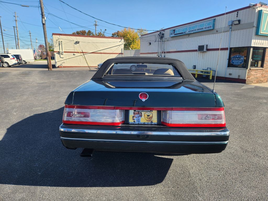 1992 Cadillac Allante Image 6