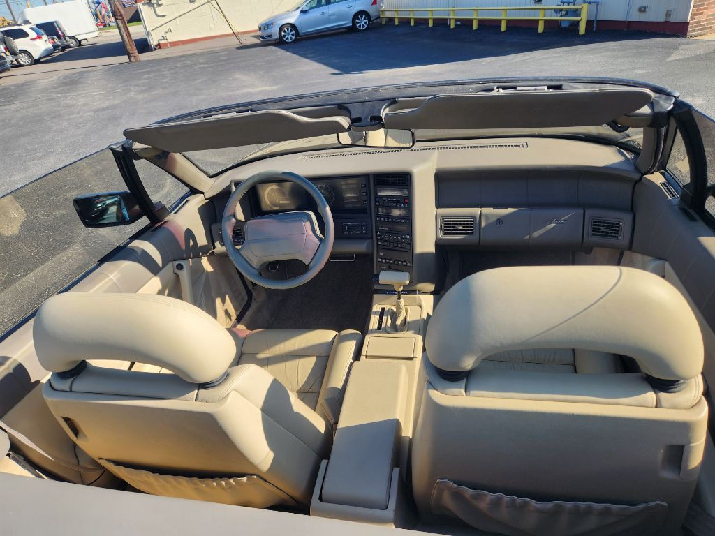 1992 Cadillac Allante Image 23