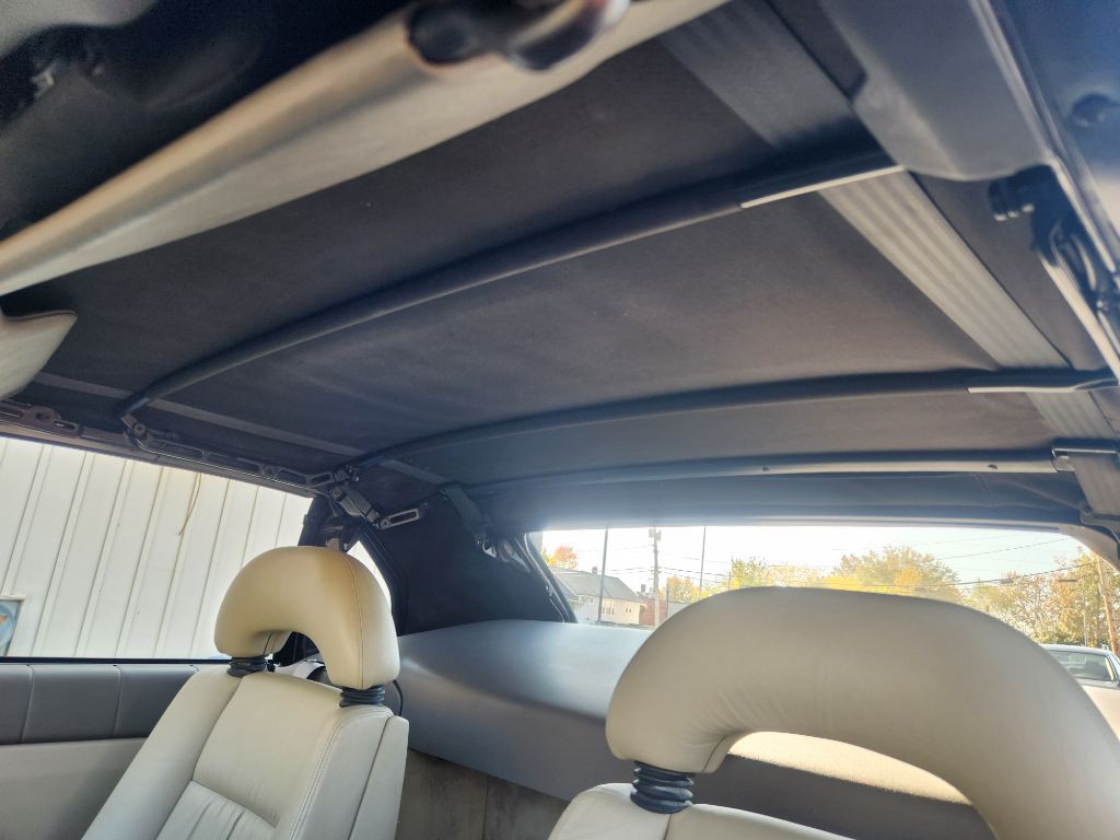 1992 Cadillac Allante Image 28