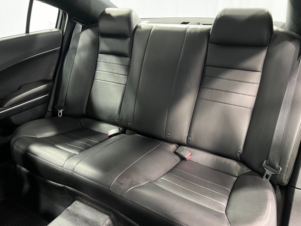 2017 Dodge Charger Image 24