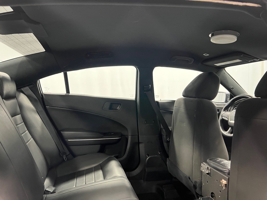 2017 Dodge Charger Image 28