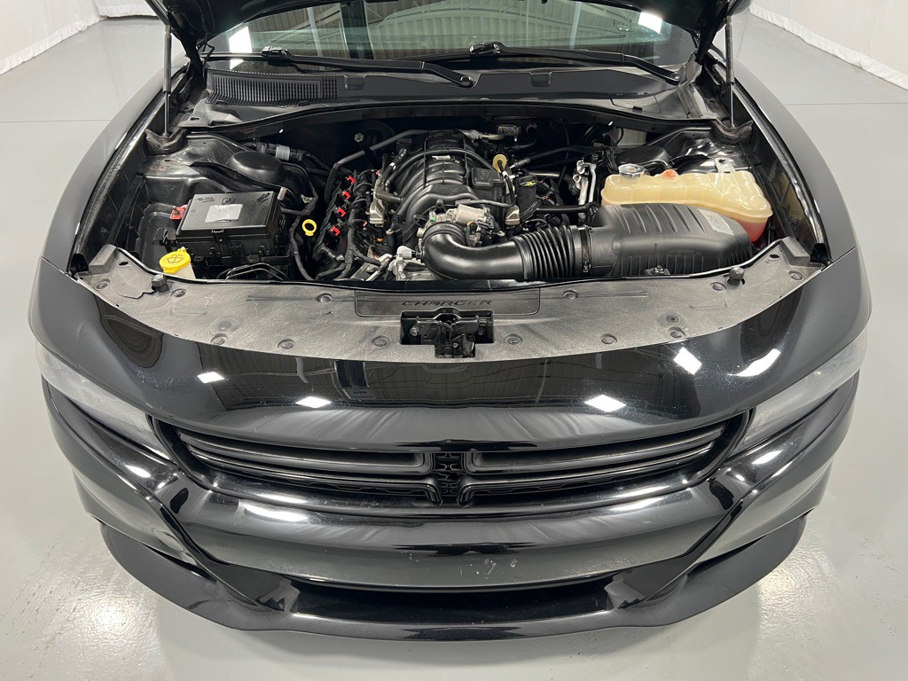 2017 Dodge Charger Image 32