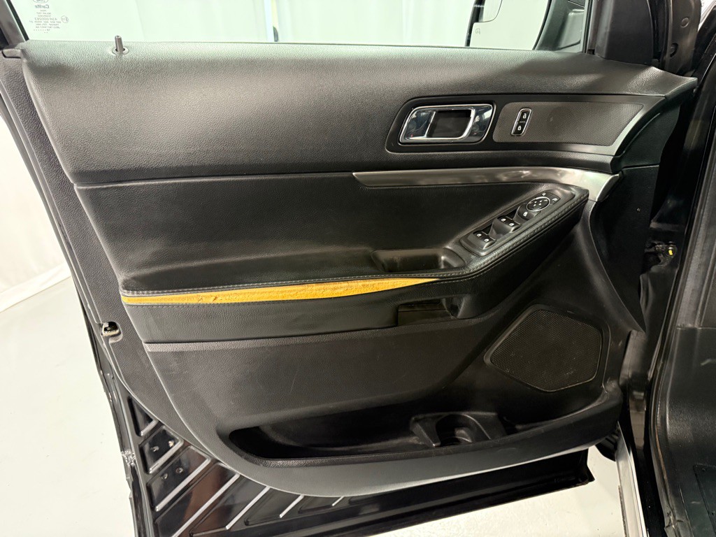 2018 Ford Explorer Image 18