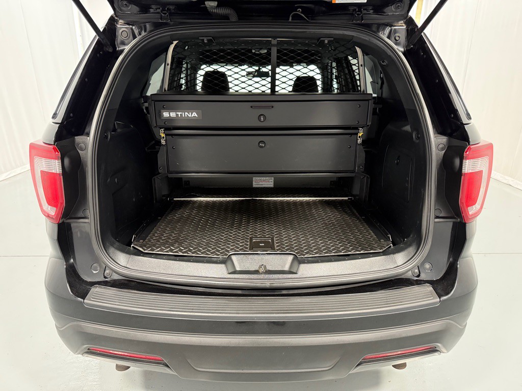 2018 Ford Explorer Image 30