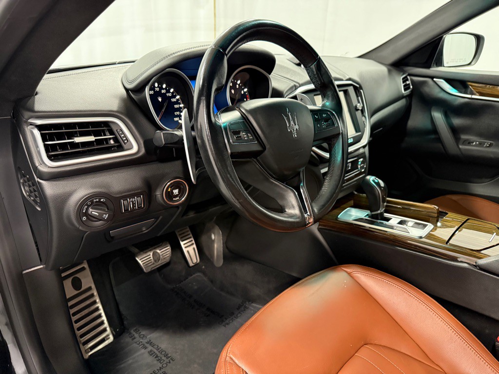 2014 Maserati Ghibli Image 9