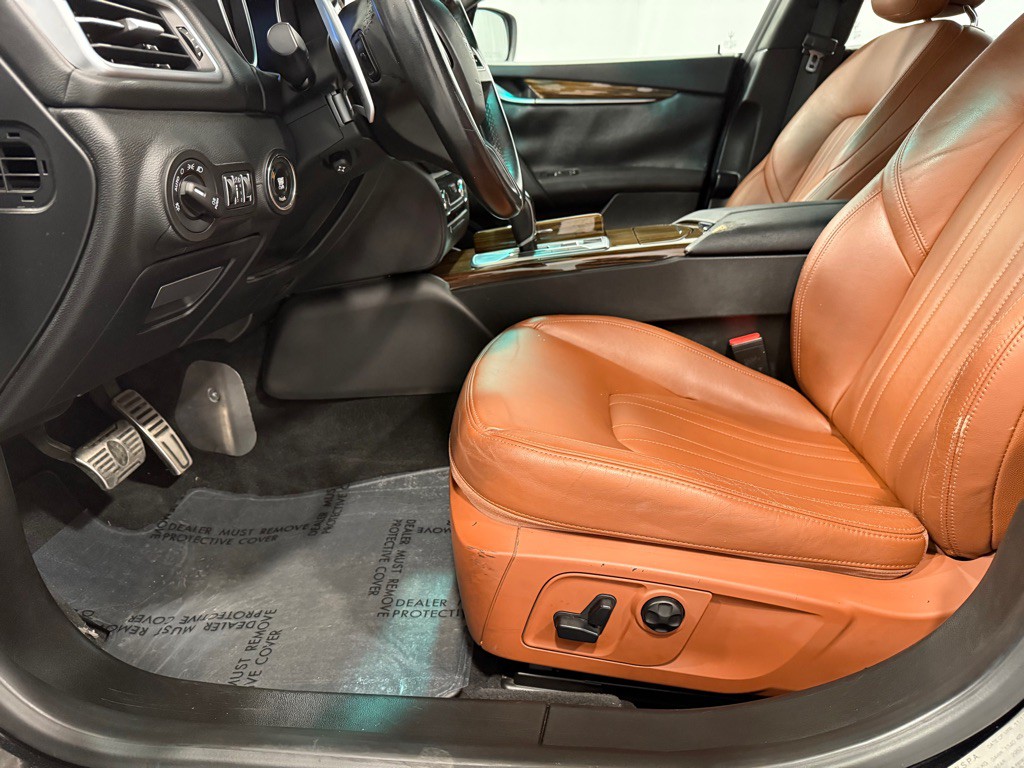 2014 Maserati Ghibli Image 11