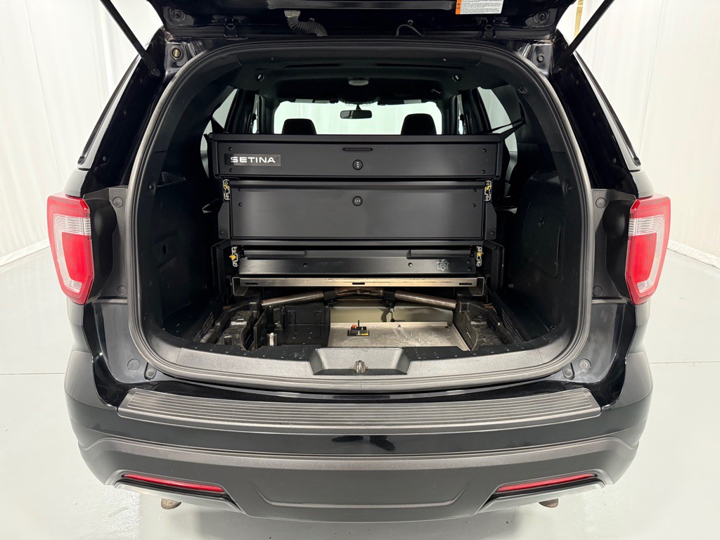 2018 Ford Explorer Image 30