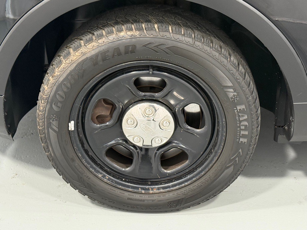 2018 Ford Explorer Image 32