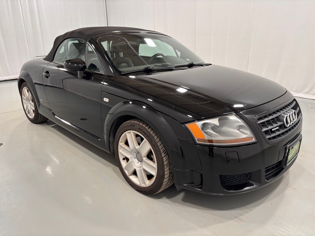 2004 Audi TT Image 3
