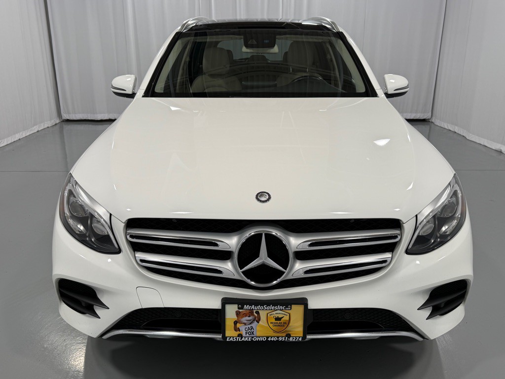 2016 Mercedes-Benz GLC-Class Image 2