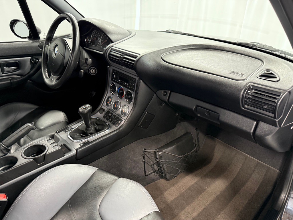 2000 BMW Z3 Image 15