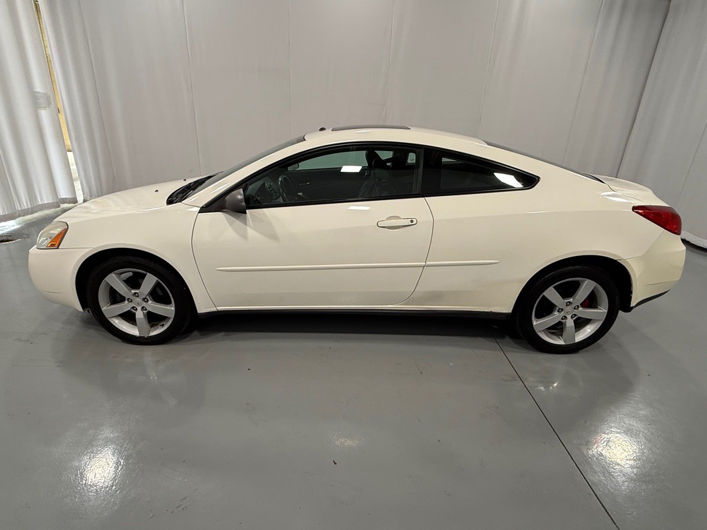 2006 Pontiac G6 Image 8