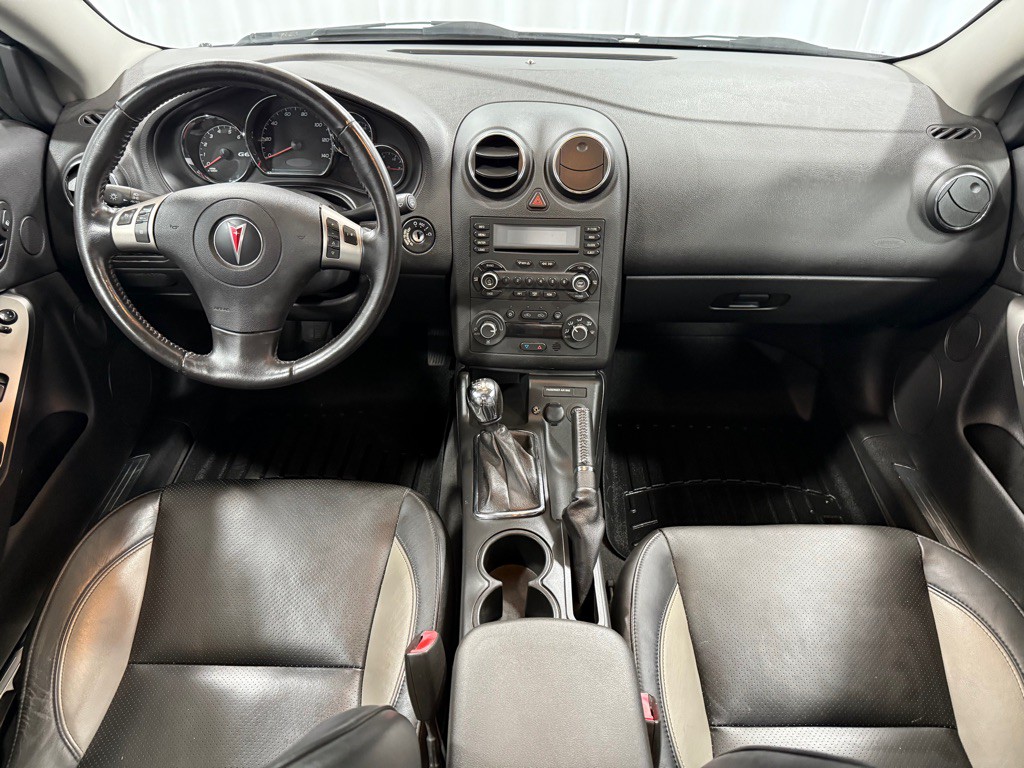 2006 Pontiac G6 Image 10