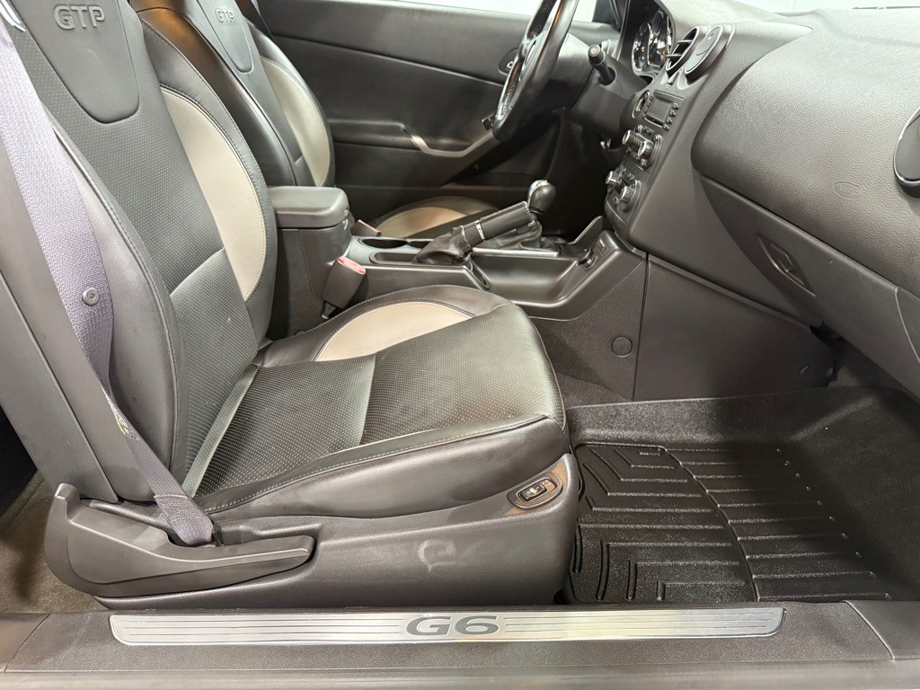 2006 Pontiac G6 Image 17