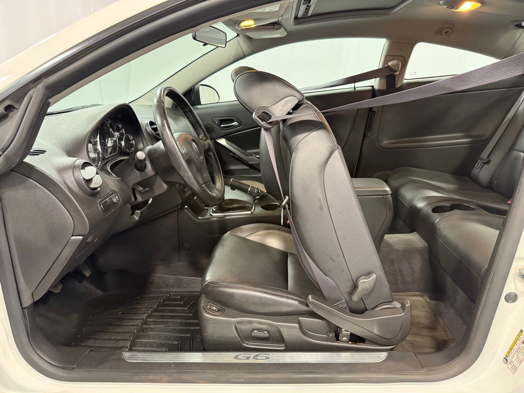 2006 Pontiac G6 Image 21