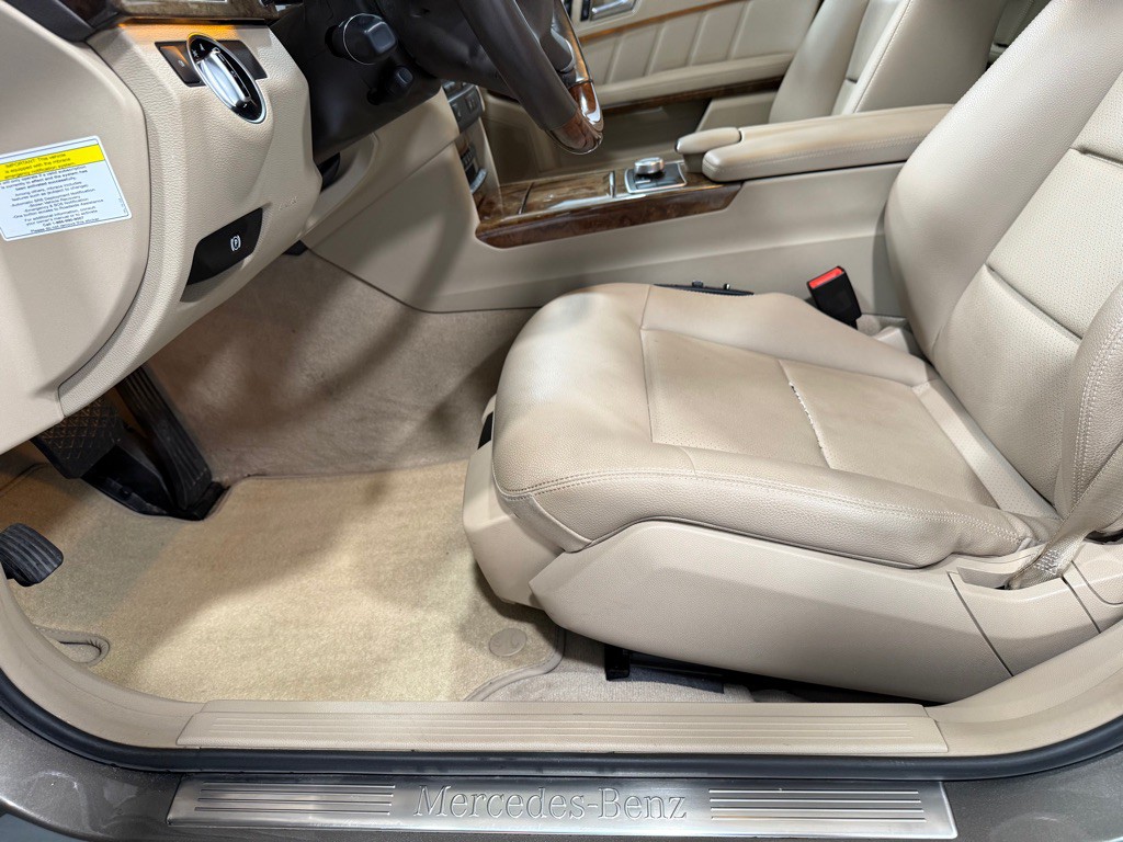 2011 Mercedes-Benz E-Class Image 11
