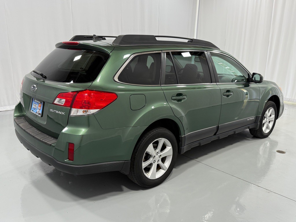 2013 Subaru Outback Image 5