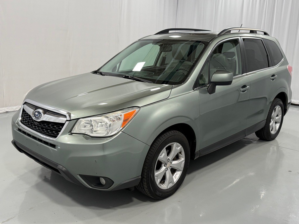 2014 Subaru Forester Image 1