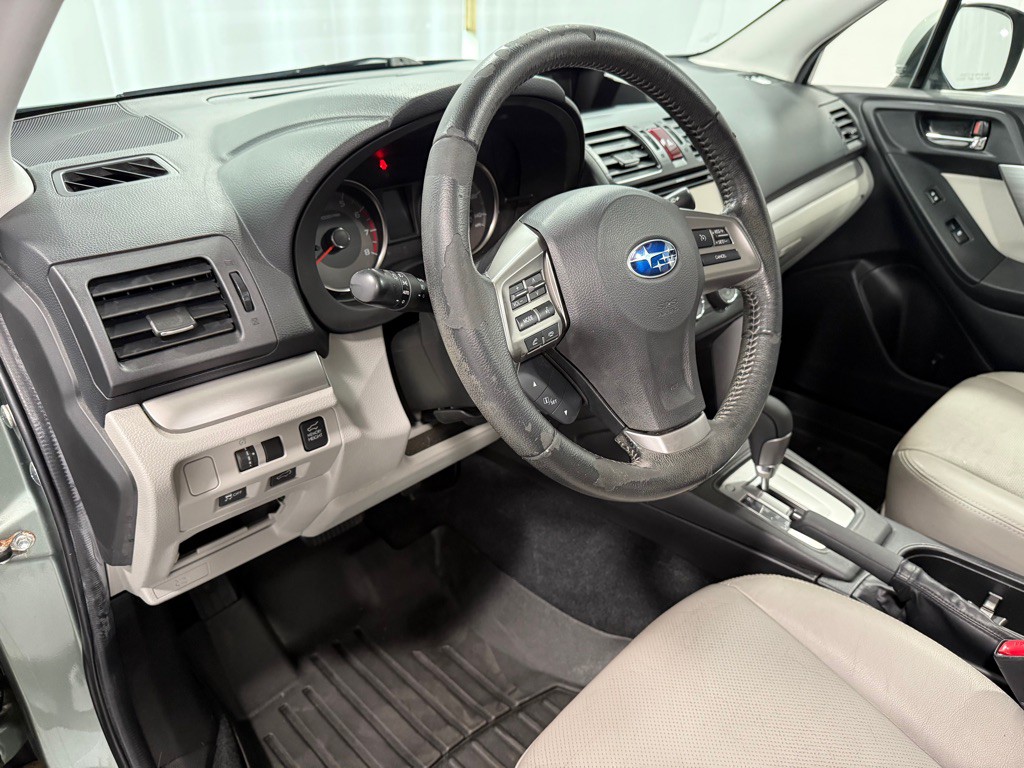 2014 Subaru Forester Image 10