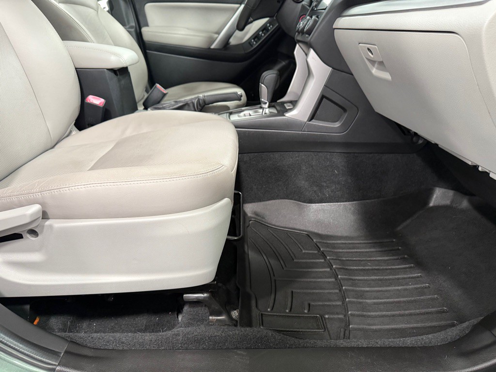 2014 Subaru Forester Image 18