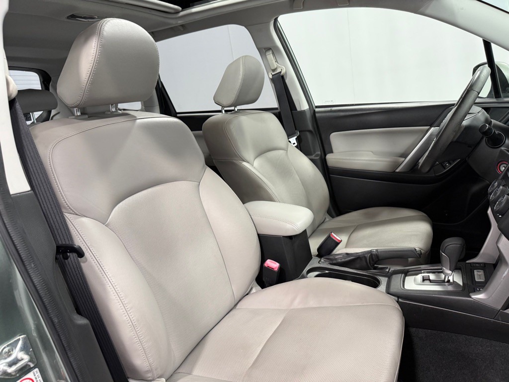2014 Subaru Forester Image 19