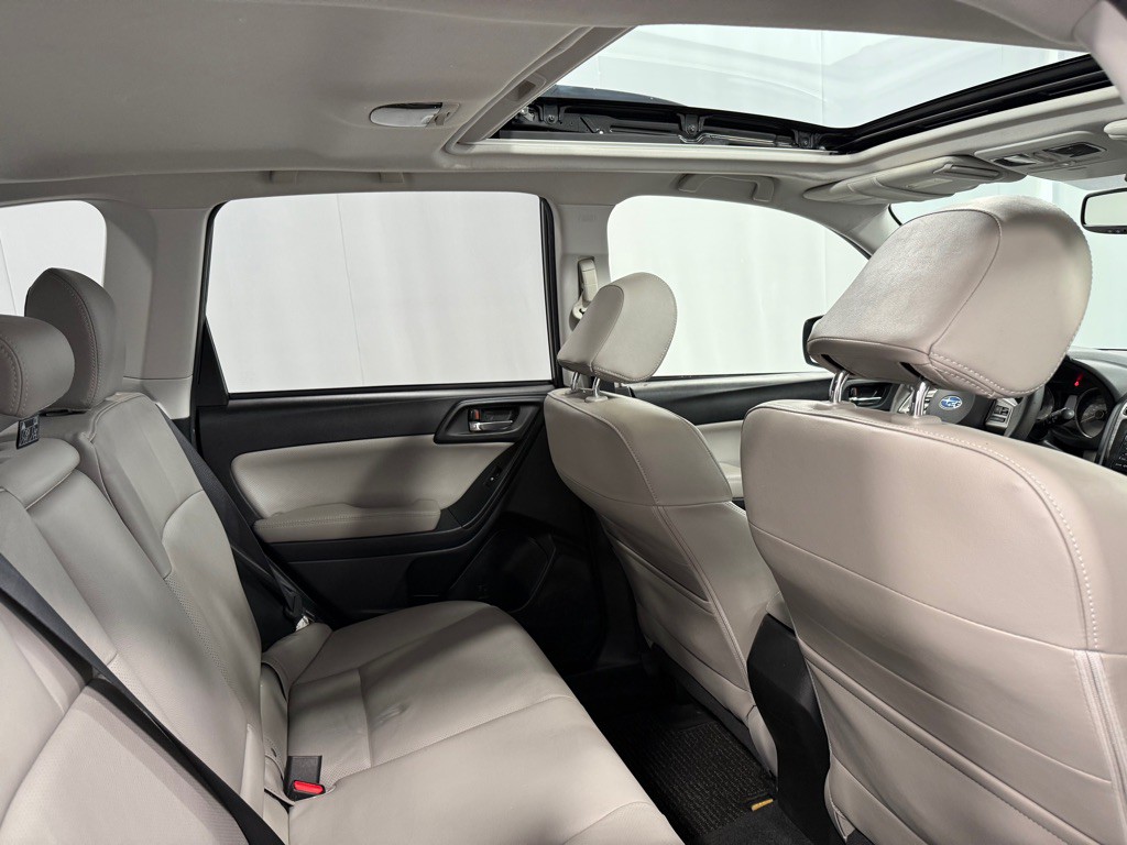 2014 Subaru Forester Image 26