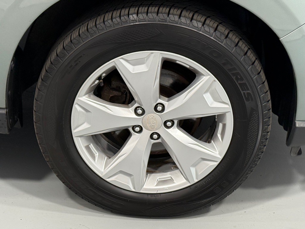 2014 Subaru Forester Image 33