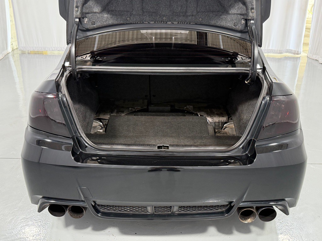 2011 Subaru Impreza WRX Image 28