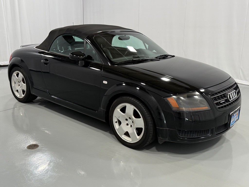 2003 Audi TT Image 3
