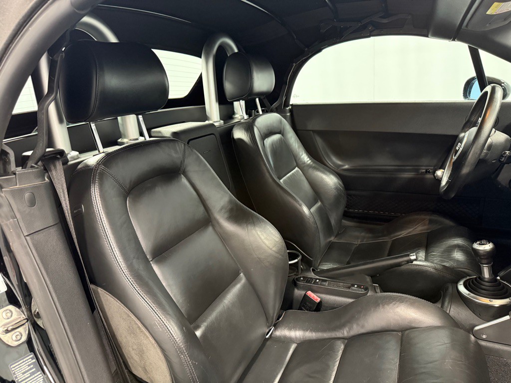 2003 Audi TT Image 18